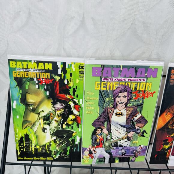 Batman White Knight Harley Quinn 1 3-5 7 Gen Joker 1-2 4-6 Red Hood 1 Von Freeze - Picture 2 of 10